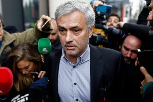 jose-mourinho-utang-pajak