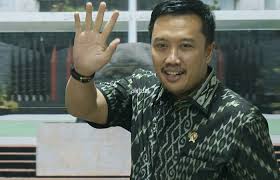 menpora2
