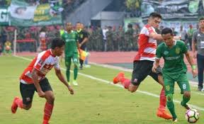 persebaya vs madura united