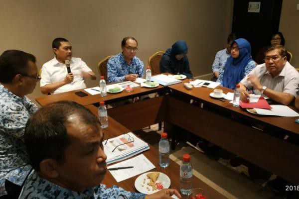 Dirjen-PKTrans-Percepat-penerbitan-SHM-Warga-Transmigrasi-doc.-transmigrasi-ivoox.id_