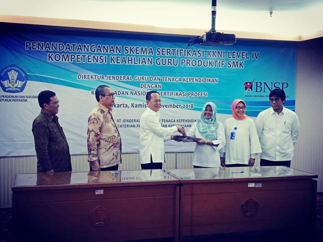 Kemendikbud-Tetapkan-81-Kompetensi-Keahlian-Guru-Produktif-dan-38-Skema-Sertifikasi-Kompetensi-doc.Kemendikbud-ivoox.id_