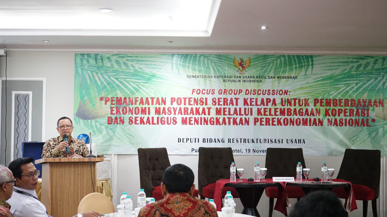 Kemenkop-dan-UKM-Dorong-Peningkatan-Nilai-Tambah-Serat-Kelapa-Melalui-Koperasi-doc.Kemenkop.ivoox_.id_