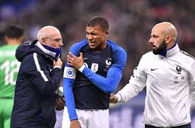Kylian Mbappe - cedera