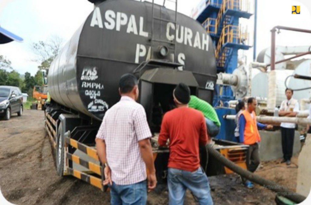 Penggunaan-Aspal-Karet-Ditingkatkan-untuk-Preservasi-Jalan-Nasional-doc.pupr-ivoox.id