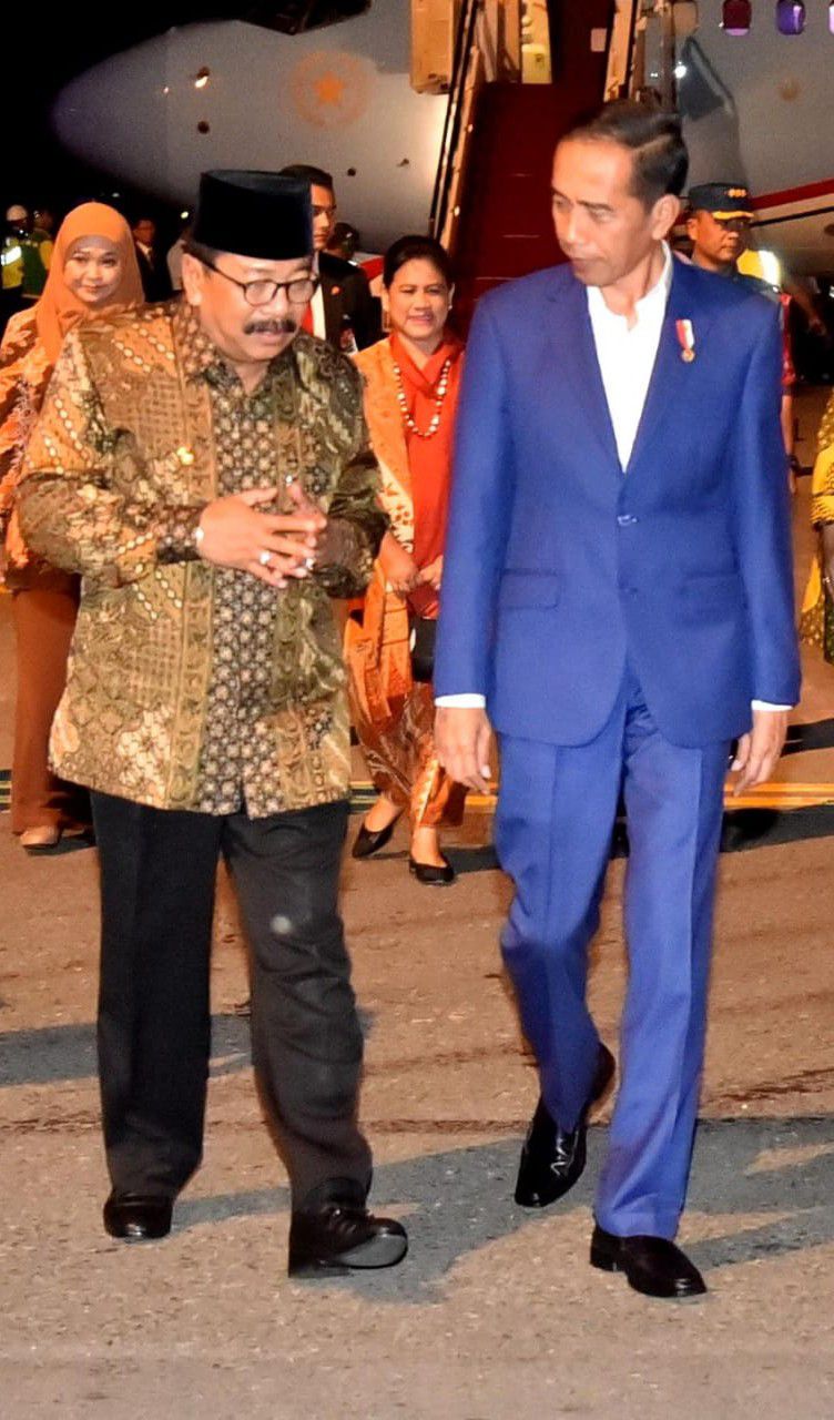 Presiden-Tiba-di-Surabaya-Usai-Hadiri-KTT-APEC-di-Papua-Nugini-doc.APEC_.ivoox_.id_