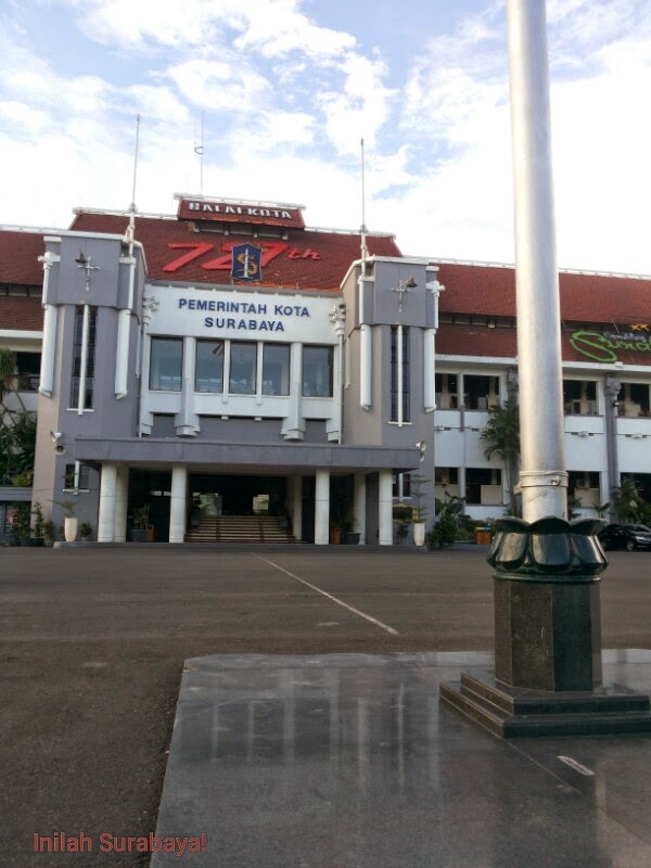 kota surabaya
