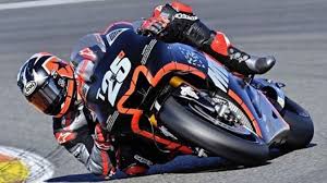 maverick vinales - tes