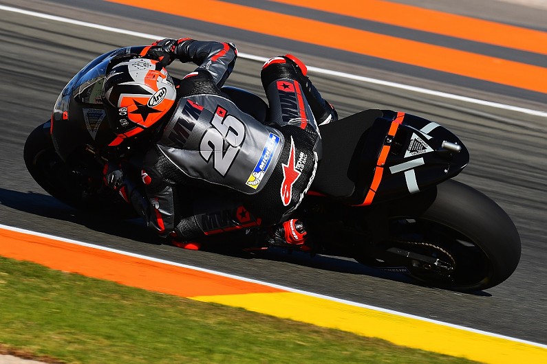 maverick vinales-tes