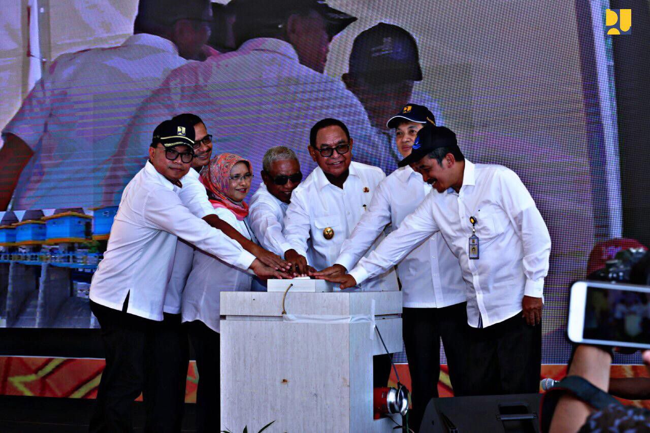 Bendungan-Rotiklot-di-Kabupaten-Belu-NTT-Mulai-Dilakukan-Pengisian-doc.pupr-ivoox.id_-1