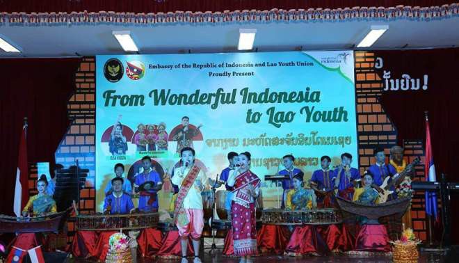 Kedutaan-Besar-Indonesia-Untuk-Laos-Adakan-Acara-From-Wonderful-Indonesia-To-Lao-Youth-dox.dubes-ivoox.id_