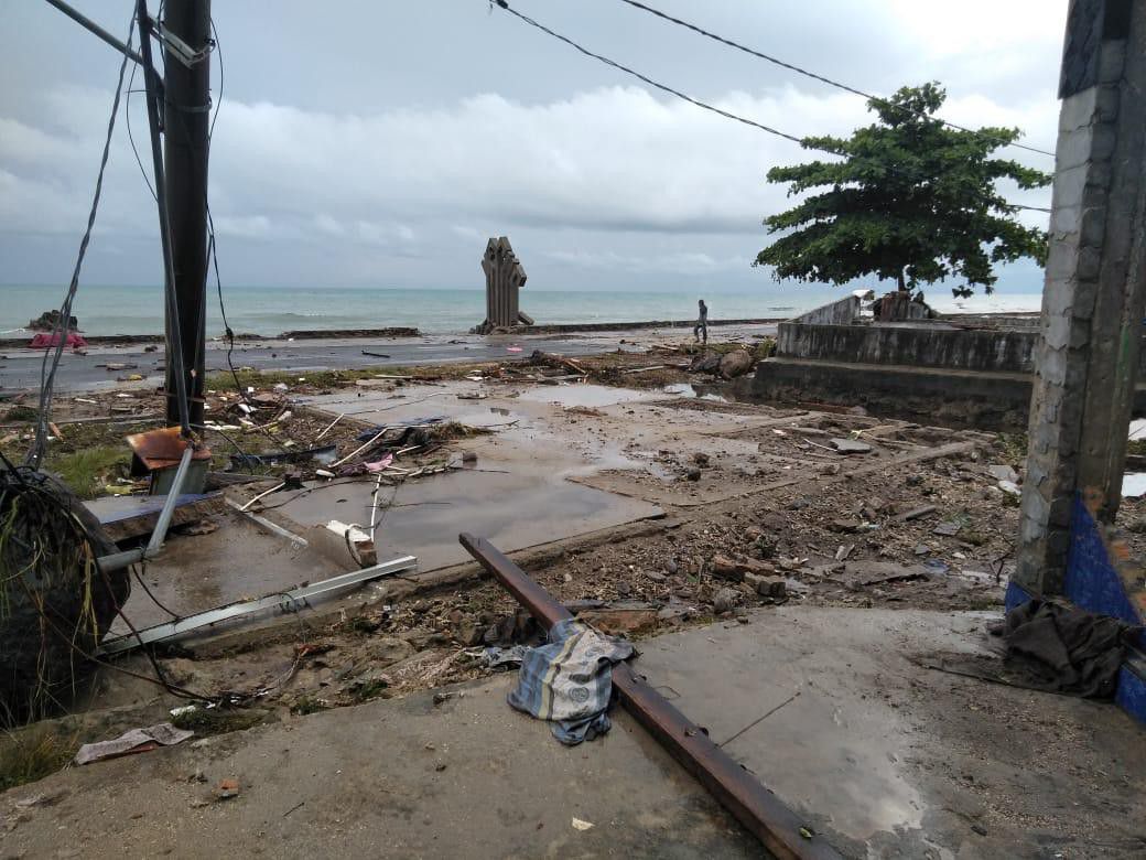 Korban-Tsunami-Terus-Bertambah-20-Meninggal-Dunia-165-Luka-Luka-dan-2-Hilang-doc.tsunami-ivoox.id_-1
