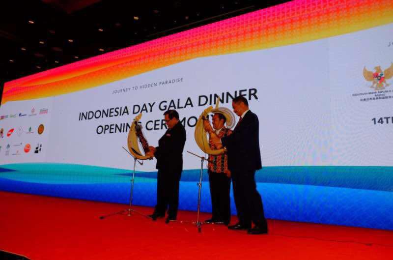 Seni-Budaya-Dari-Timur-Nusantara-Meriahkan-Indonesia-Day-di-Beijing-doc.kbri-ivoox.id_