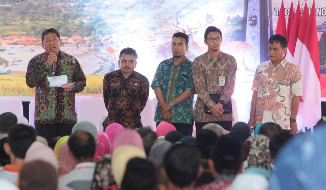 Sertipikat-Tanah-Bantu-Nelayan-di-Pelabuhan-Ratu-doc.sertipikat-ivoox.id_