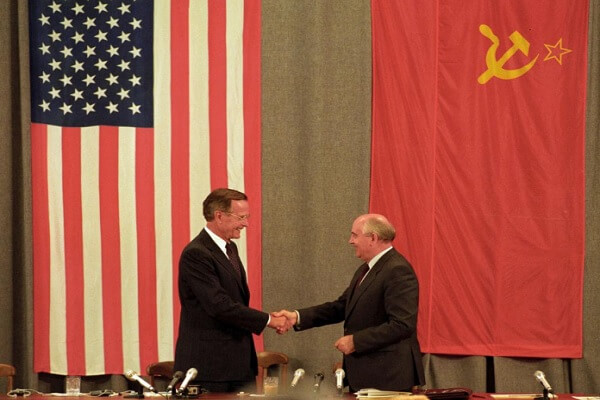 bush-dan-gorbachev