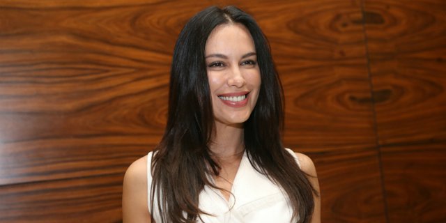 sophia-latjuba1