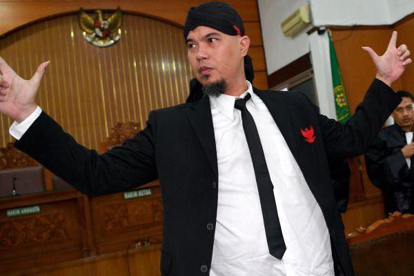 Ahmad-Dhani-Divonis-15-Tahun-Penjara-doc.Ahmaddani-ivoox.id_