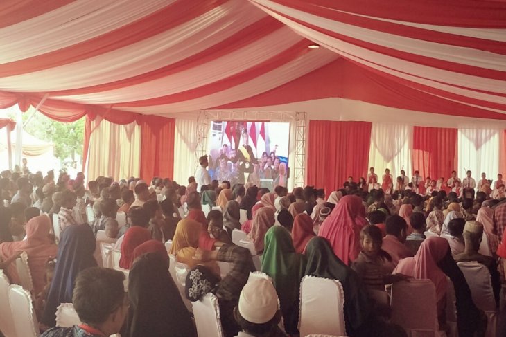 Jokowi-sertifikat