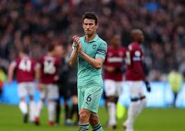 Laurent Koscielny1