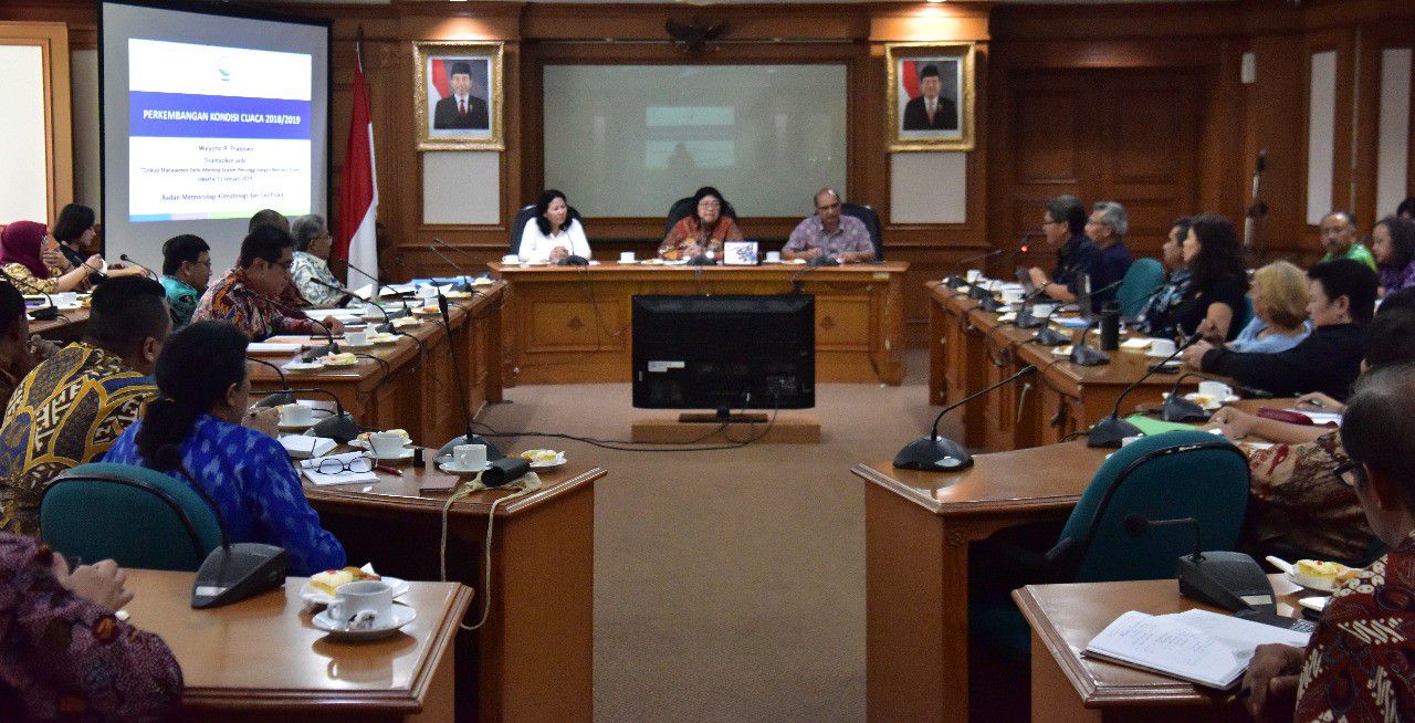 Menteri-LHK-Tegaskan-Tiga-Hal-Penting-Dalam-Pemulihan-Bencana-Lingkungan-doc.Kemenlhk-ivoox.id_