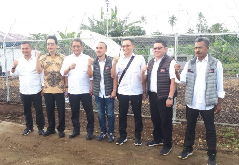 Palapa Ring Tengah Rampung, Rudiantara Uji Coba Layanan Internet Cepat