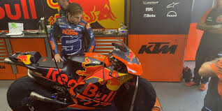 johann zarco - KTM