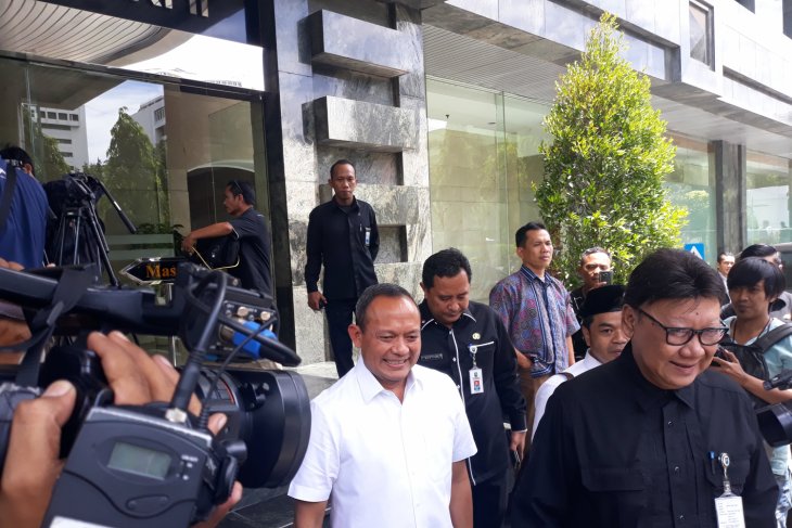 kabareskrim arief sulistyanto dan tjahjo kumolo