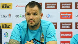 simon mcmenemy