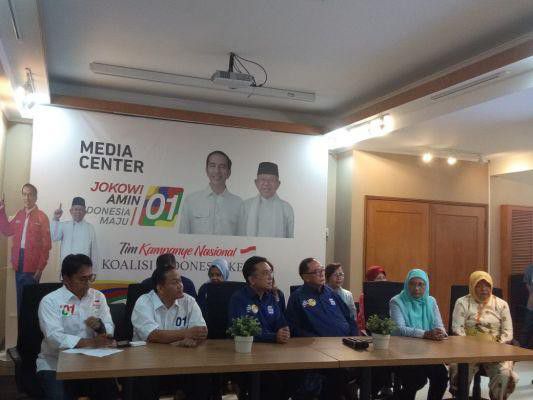 2-Keluarga-Korban-Tragedi-Trisakti-Dukung-Jokowi-doc.Trisakti-ivoox.id_