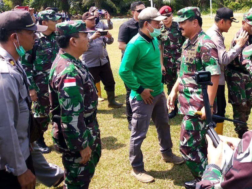 GALAAG-Dan-TNI-Siaga-Tanggulangi-Kebakaran-Pulau-Rupat-doc.MenLHK-ivoox.id_