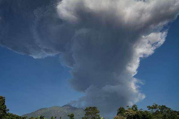 Gunung-Merapi-Lima-Kali-Luncurkan-Lava-Pijar-doc.Merapi-ivoox.id_