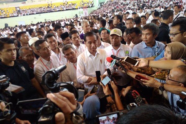 Jokowi-Sebut-Ratna-Sarumpaet-Jujur-Begini-Logikanya-doc.Jokowi-ivoox.id_
