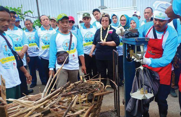 KLHK-Ajak-Jaga-Kebersihan-Laut-doc.MenLHK-ivoox.id_-1