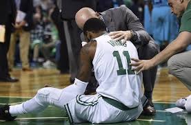 Kyrie Irving cedera