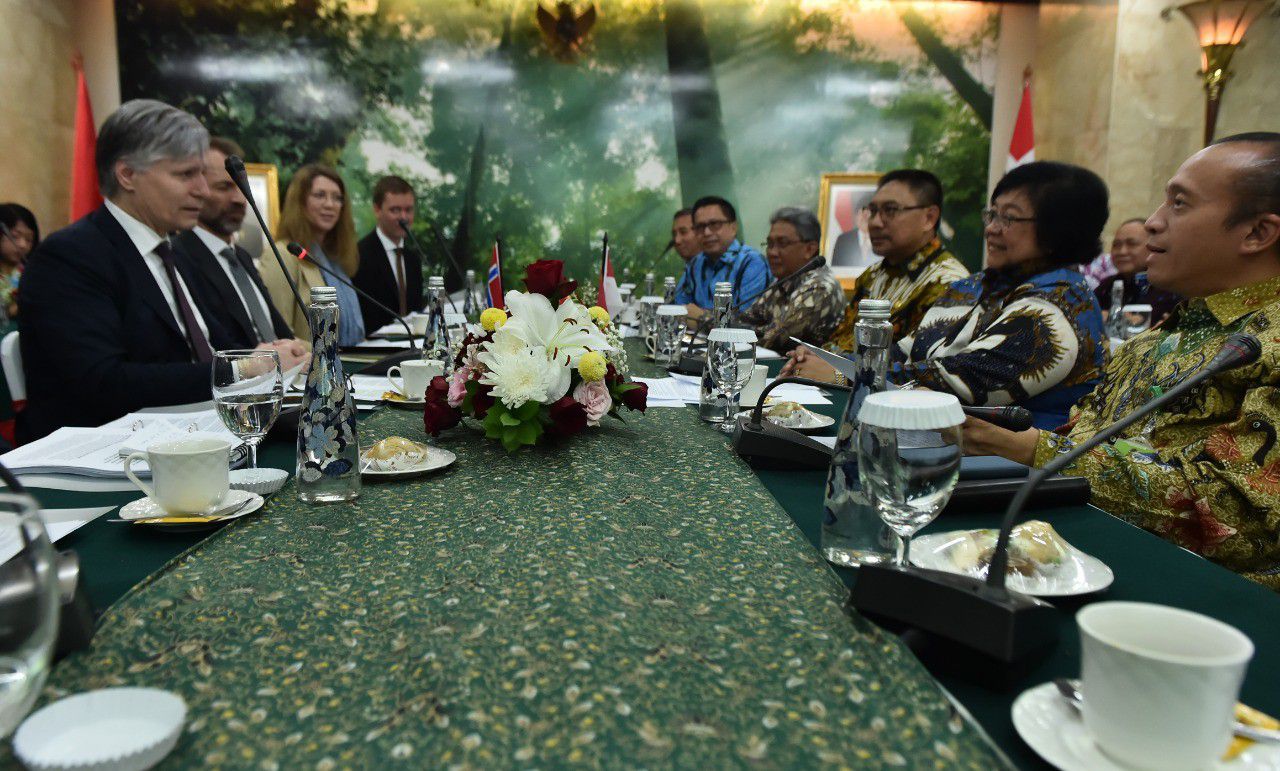 Menteri-Iklim-dan-Lingkungan-Hidup-Norwegia-ke-Indonesia-Perkuat-Kerjasama-REDD-dan-Lingkungan-Hidup-doc.MenLHK-ivoox.-id