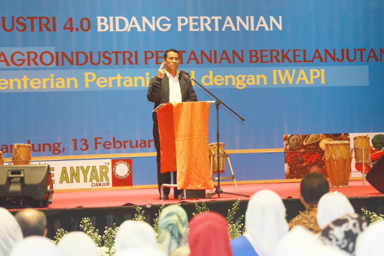 Menteri-Pertanian-Ajak-Pengusaha-Perempuan-Bangun-Sektor-Pertanian-doc.pengusaha-ivoox.id_