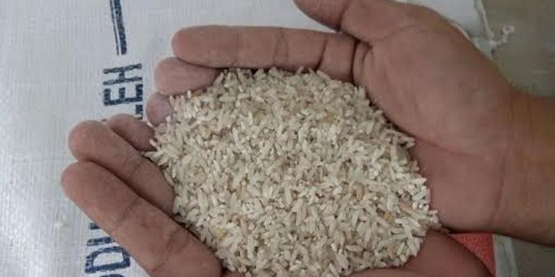 Ribuan-Ton-Beras-Busuk-di-Gudang-Bulog-Kabupaten-OKU-Timur-doc.Bulog-ivoox.id_