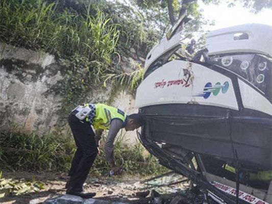 Sopir-Bus-Kramat-Jati-yang-Terguling-Kabur-doc.SopirBus-ivoox.id_