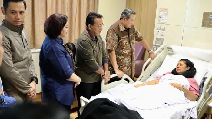 Twitter Andie Arief