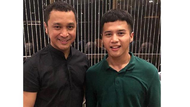 Yusuf Ubay (kanan)