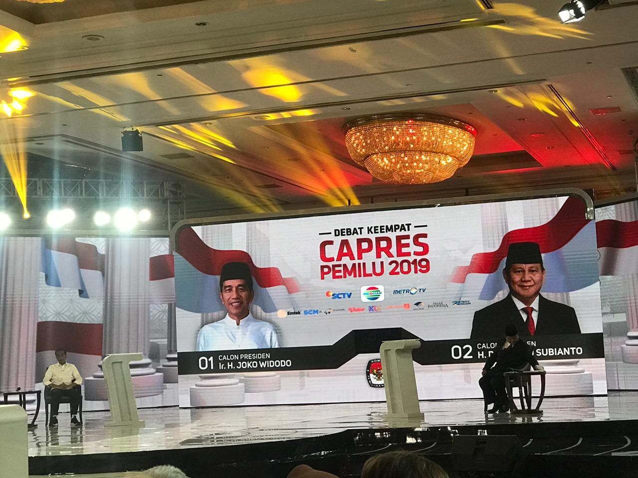 Dilan-Refeleksi-Santainya-Jokowi-Pada-Pembukaan-Debat-doc.DebatPilpres-ivoox.id_