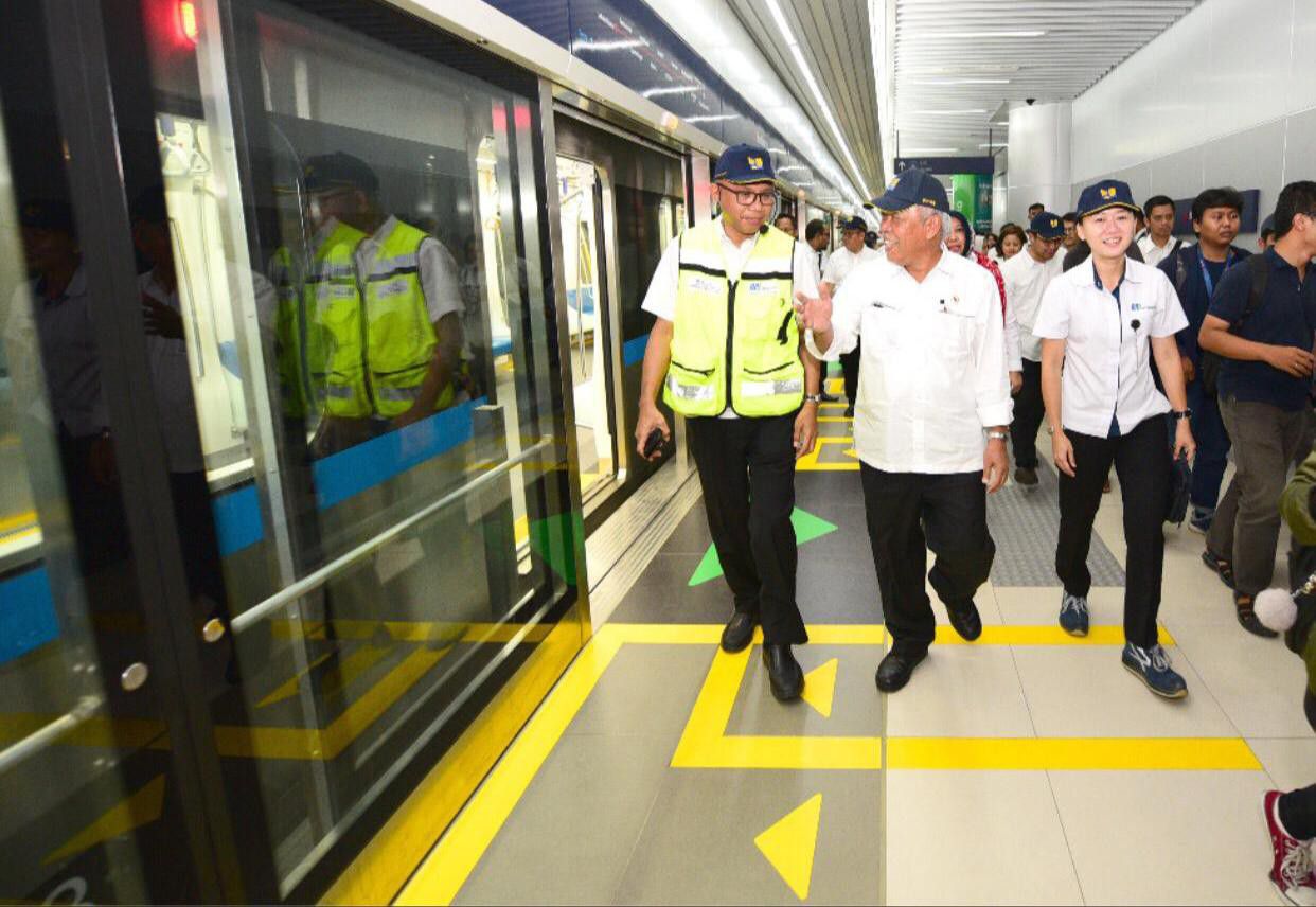 Menteri-Basuki-MRT-Indonesia-Tidak-Kalah-Kualitasnya-Dengan-Singapura-dan-Jepang-doc.KemenPUPR-ivoox.id_