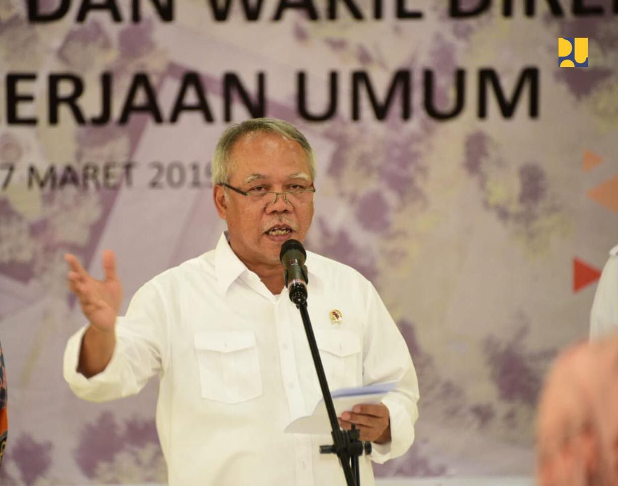 Menteri-Basuki-Melantik-Direktur-dan-3-Wakil-Direktur-Politeknik-PU-di-Semarang-doc.pupr-ivoox.id_
