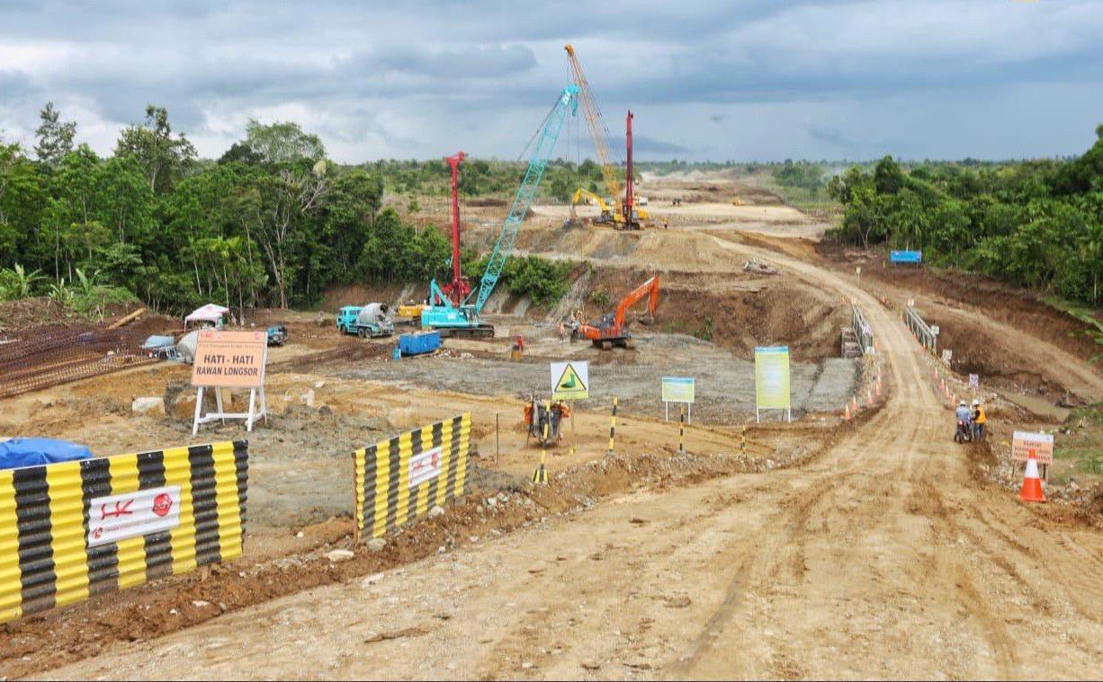 Menteri-Basuki-Nilai-Pembangunan-Jalan-Tol-Banda-Aceh-Sigli-Progresif-doc.tol-ivoox.id_-1