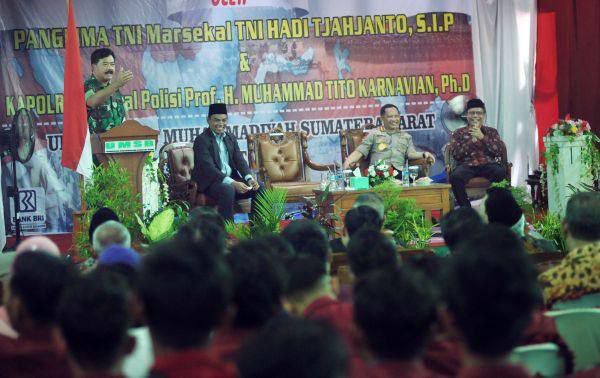 Orasi-Kebangsaan-di-USMB-Panglima-TNI-Semangat-Kebangsaan-Sejalan-dengan-Ajaran-Islam-doc.PanglimaTNI-ivoox.id_