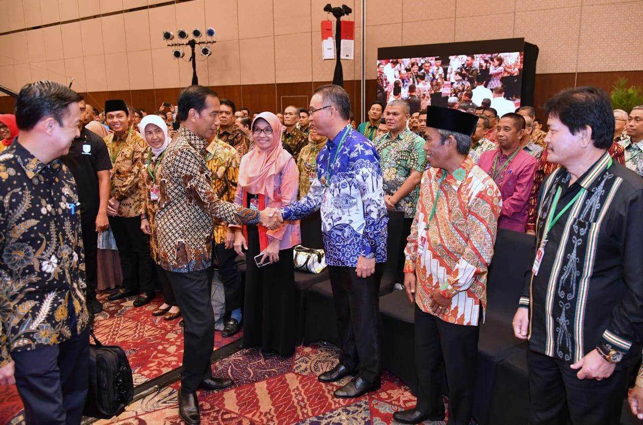 Presiden-Dorong-Hilirisasi-Industri-untuk-Tingkatkan-Ekspor-dan-Investasi-doc.ekspor-ivoox.id_-1
