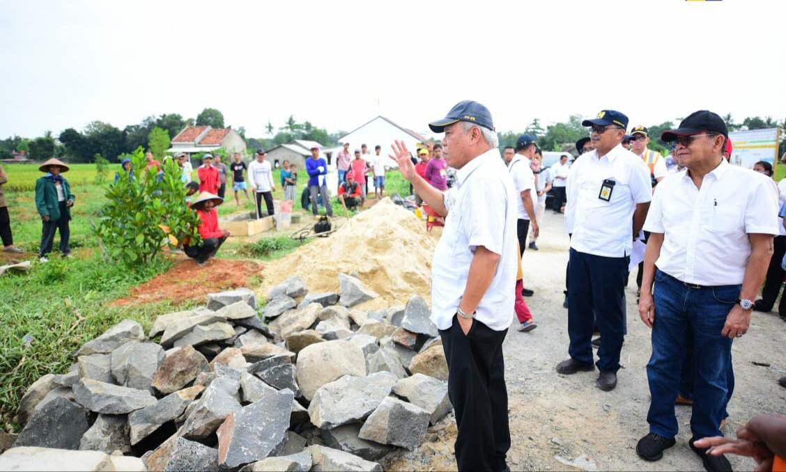 Tahun-2019-Kementerian-PUPR-Lanjutkan-Program-P3-TGAI-Melalui-Skema-Padat-Karya-Tunai-doc.KemenPUPR-ivoox.id_