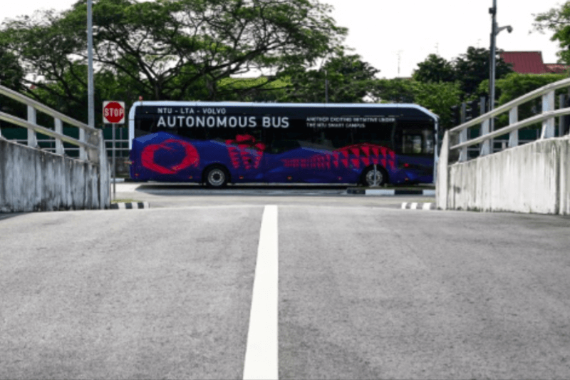 bus swakemudi