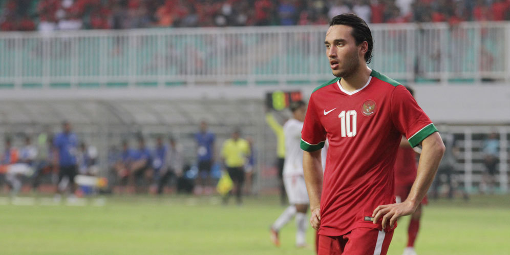 ezra walian