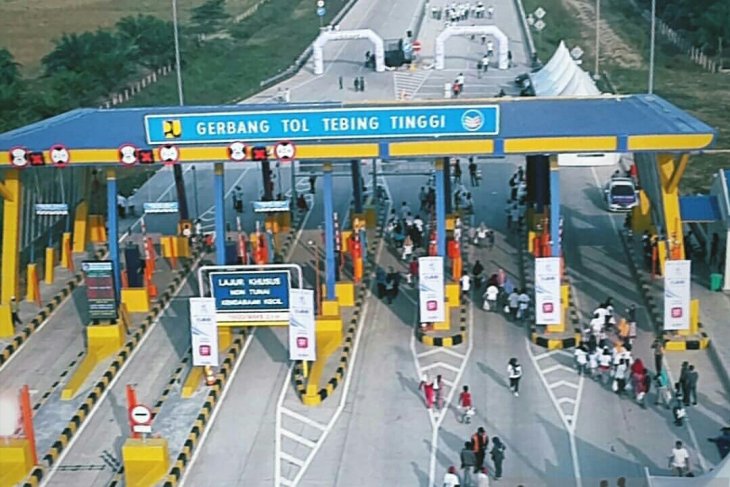 gerbang tol tebing tinggi