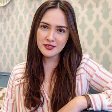 shandy aulia